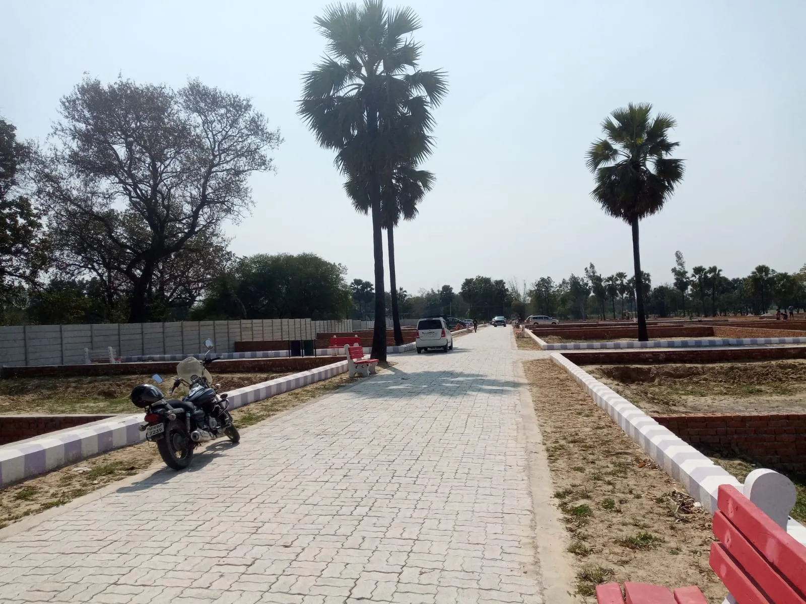 Commercial complex by Vivaan Constructions - Vivaan Constructions