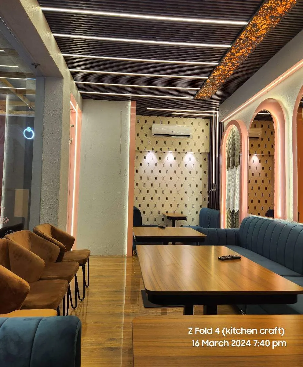 Modern living room interior design - Vivaan Constructions