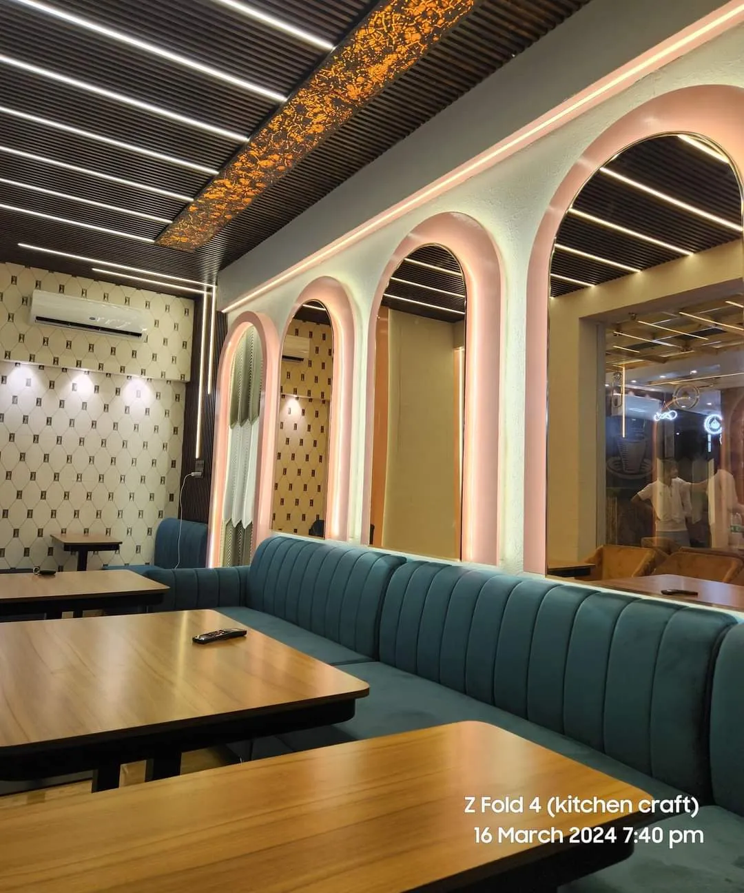 Commercial office interior design - Vivaan Constructions